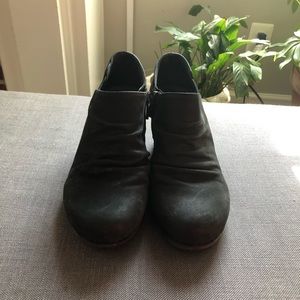 Dansko Clogs - Size 39 Women’s